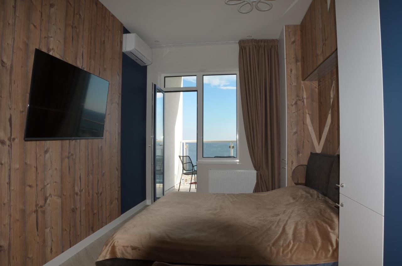New Romantic Sea-View Studio By Odessa Beach Luaran gambar